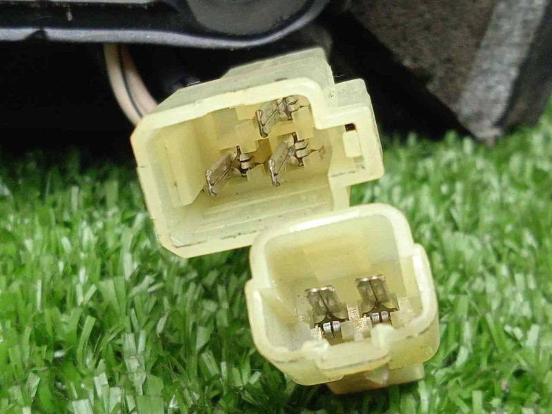 Recambio de retrovisor derecho para kia clarus 2.0 cat referencia OEM IAM  ELECTRICO - 5.PINES VERDE