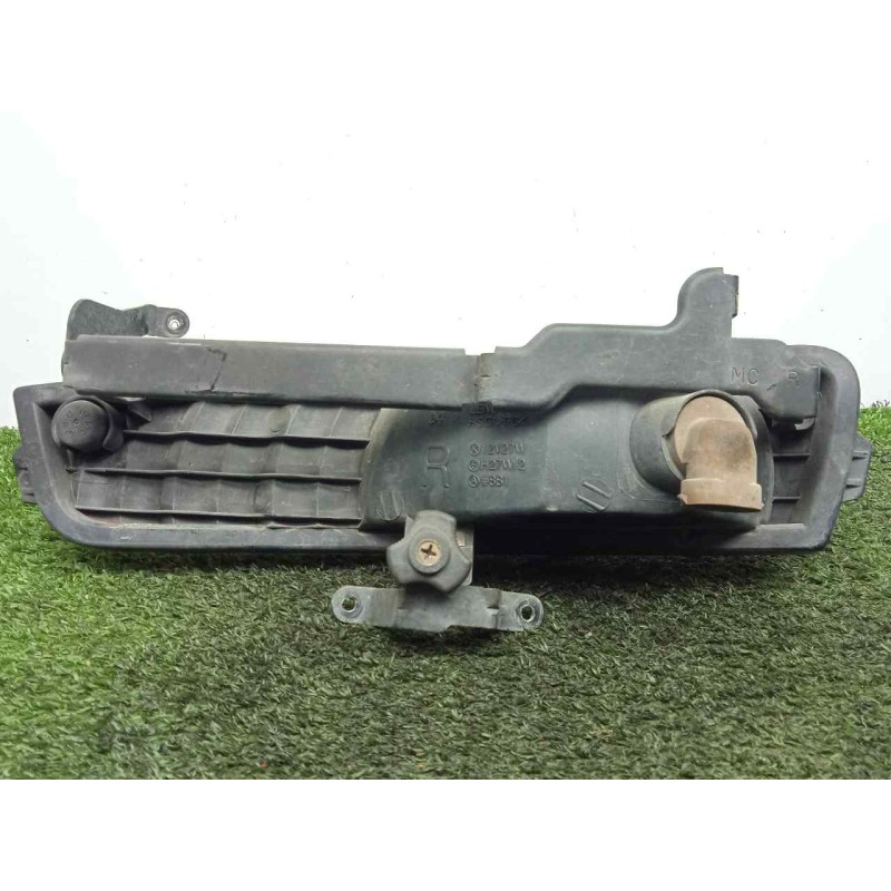 Recambio de faro antiniebla derecho para hyundai accent (mc) 1.5 crdi cat referencia OEM IAM SINREFERENCIA  