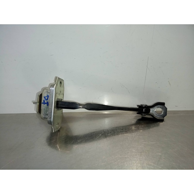 Recambio de retenedor puerta para nissan qashqai (j11) 1.5 turbodiesel cat referencia OEM IAM  DELANTERA IZQUIERDA