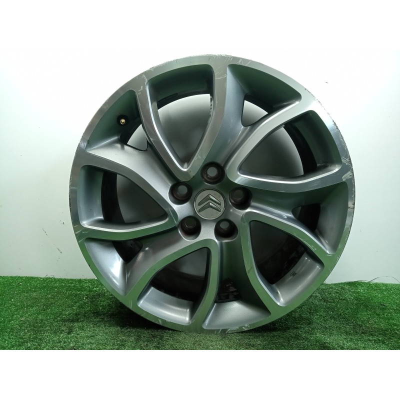 Recambio de llanta para citroën c-crosser 2.2 hdi fap cat referencia OEM IAM  18´´PULGADAS LLANTAS - LLANTA