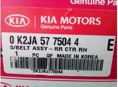 Recambio de cinturon seguridad trasero central para kia carens 2.0 crdi referencia OEM IAM 0K2JA5775044 NUEVO DE LA KIA 2