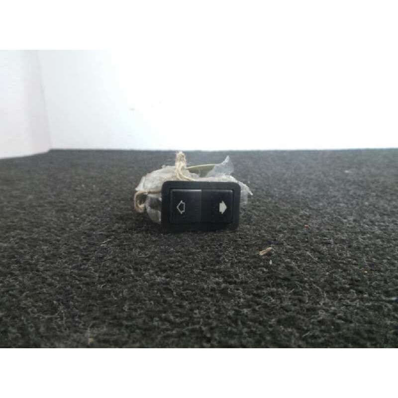 Recambio de mando elevalunas trasero derecho para bmw serie 5 berlina (e39) 2.5 turbodiesel cat referencia OEM IAM   