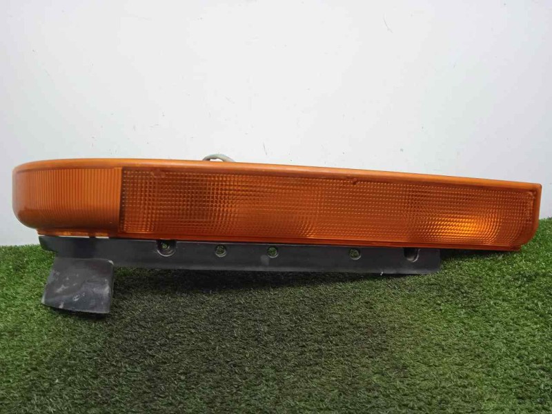 Recambio de piloto delantero derecho para mitsubishi canter 01/99  3.9 diesel referencia OEM IAM SINREFERENCIA AMBAR 