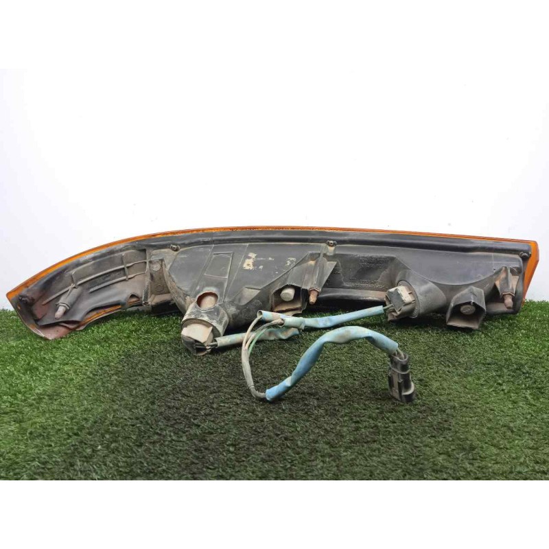 Recambio de piloto delantero izquierdo para mitsubishi canter 01/99  3.9 diesel referencia OEM IAM SINREFERENCIA AMBAR 