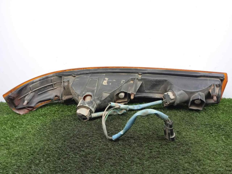 Recambio de piloto delantero izquierdo para mitsubishi canter 01/99  3.9 diesel referencia OEM IAM SINREFERENCIA AMBAR 