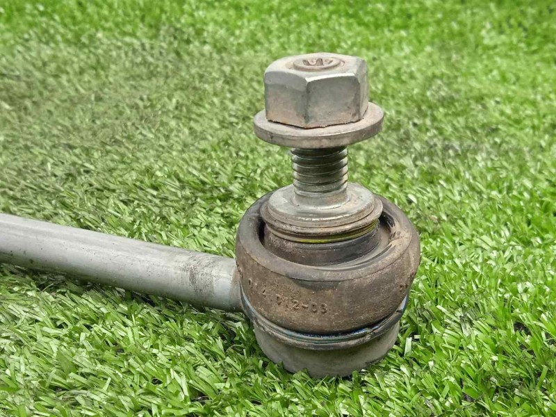 Recambio de bieleta estabilizadora delantera izquierda para citroën c-elysée 1.2 12v vti referencia OEM IAM   