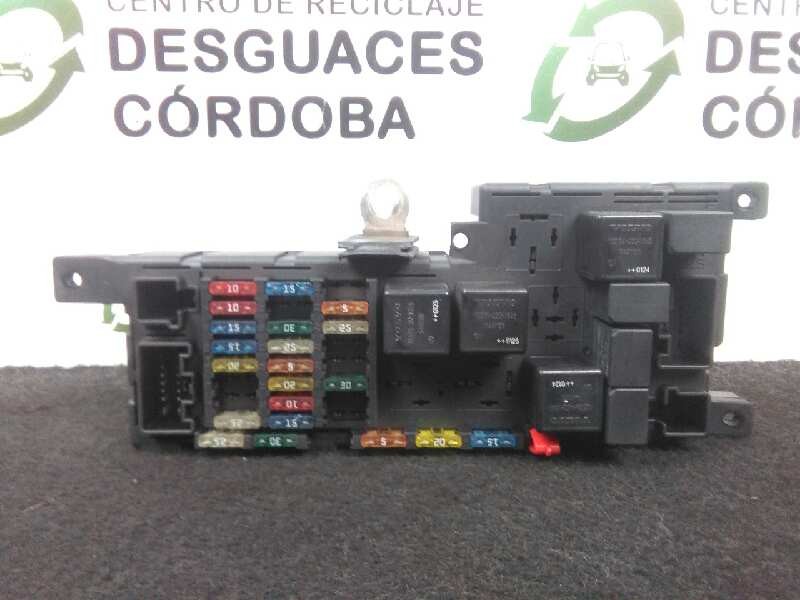 Recambio de caja reles / fusibles para volvo s60 berlina 2.4 cat referencia OEM IAM 9452993-518322110  