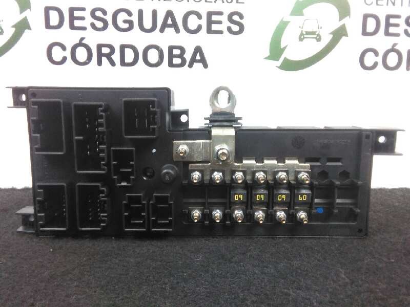 Recambio de caja reles / fusibles para volvo s60 berlina 2.4 cat referencia OEM IAM 9452993-518322110  