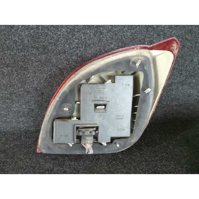 Recambio de piloto trasero izquierdo para ford fiesta berlina ghia referencia OEM IAM  FIESTA.96-02 