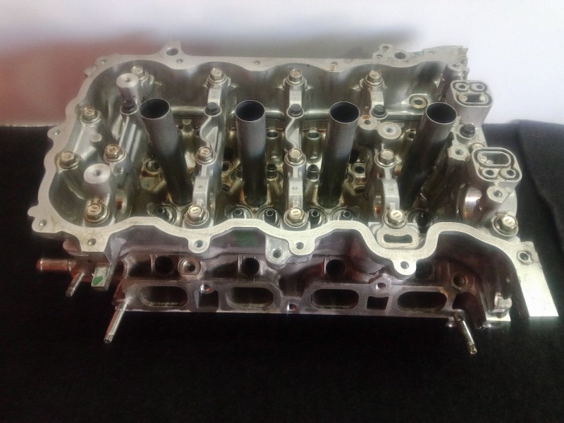 Recambio de culata para toyota yaris 1.3 16v cat referencia OEM IAM A315729214  