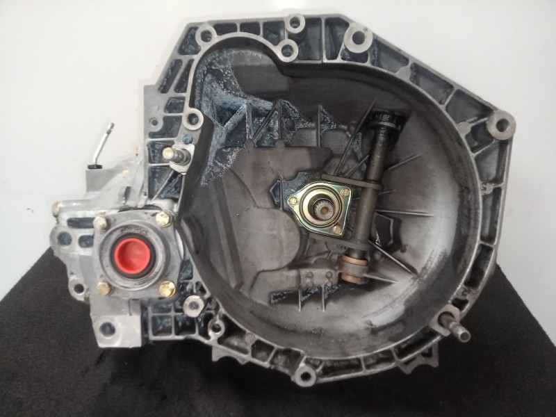Recambio de caja cambios para lancia lybra berlina 1.9 turbodiesel cat referencia OEM IAM SINREFERENCIA 5.VELOCIDADES MANUAL
