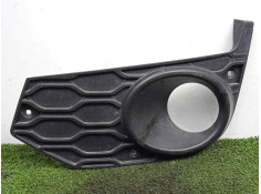 Recambio de molduras delanteras para iveco daily furgón 2.3 diesel cat referencia OEM IAM 5801529859  