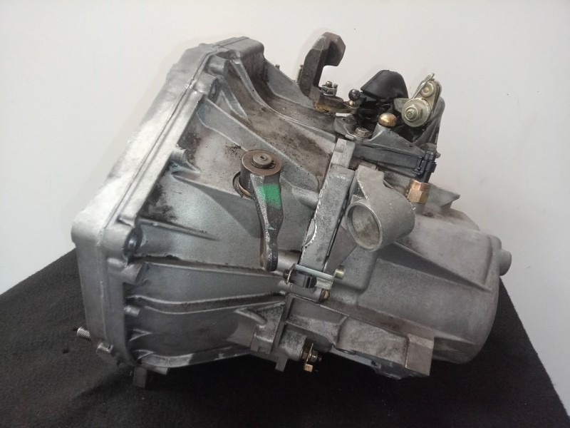 Recambio de caja cambios para lancia lybra berlina 1.9 turbodiesel cat referencia OEM IAM SINREFERENCIA 5.VELOCIDADES MANUAL
