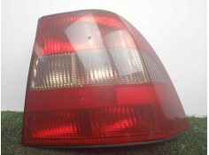 Recambio de piloto trasero derecho para opel vectra b berlina 2.0 dti referencia OEM IAM  VECTRA.B - 5.PUERTAS 95-99 - BLANCO