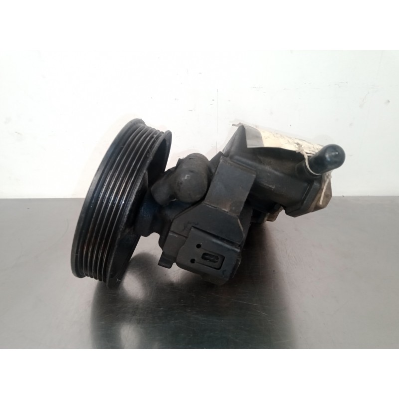 Recambio de bomba direccion para opel vectra b berlina 1.8 16v cat referencia OEM IAM 90495957-26044812OG-90409232  