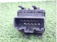 Recambio de mando elevalunas delantero izquierdo para renault scenic ii 1.5 dci diesel referencia OEM IAM SINREFERENCIA CONECTOR 2