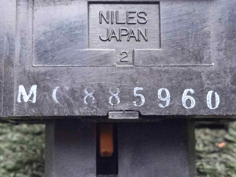 Recambio de warning para mitsubishi canter 01/99  3.9 diesel referencia OEM IAM MC885960 7.PINES 