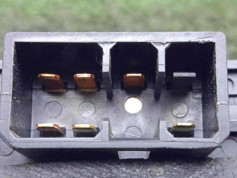 Recambio de warning para mitsubishi canter 01/99  3.9 diesel referencia OEM IAM MC885960 7.PINES 