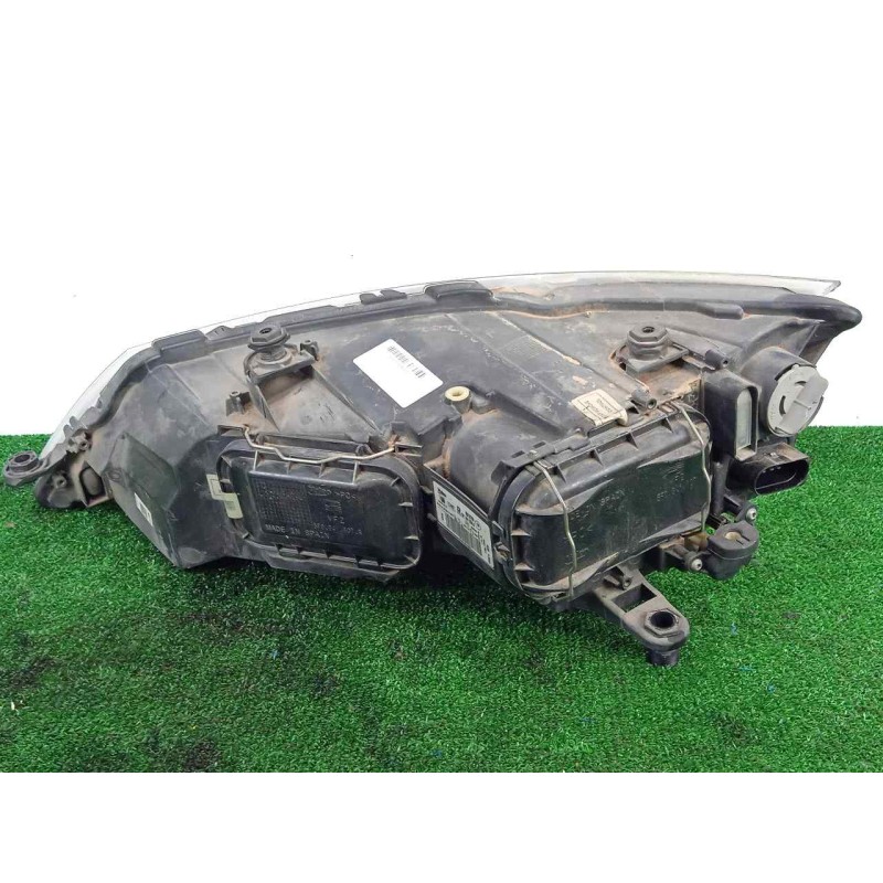 Recambio de faro derecho para seat leon (5f1) 1.6 tdi referencia OEM IAM 5F1941006A-90010799 HALOGENO 