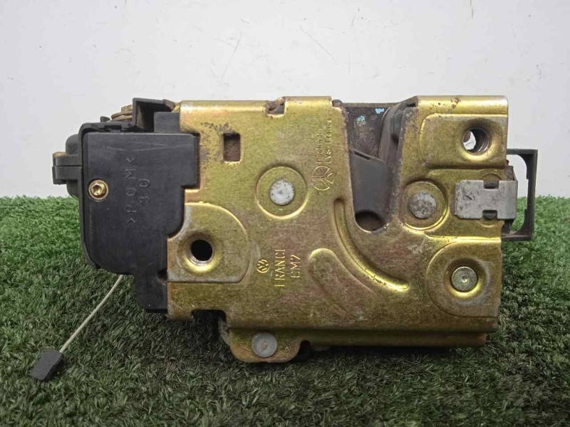 Recambio de cerradura puerta delantera derecha para seat arosa (6h1) 1.0 referencia OEM IAM 3B1837016A 8.PINES 