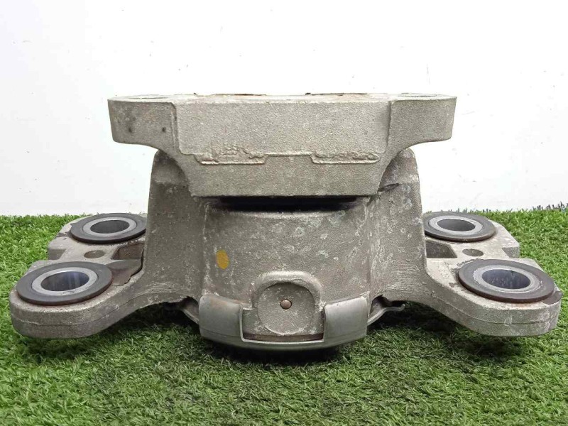 Recambio de soporte motor izquierdo para volvo xc60 2.0 diesel cat referencia OEM IAM 3131687502  