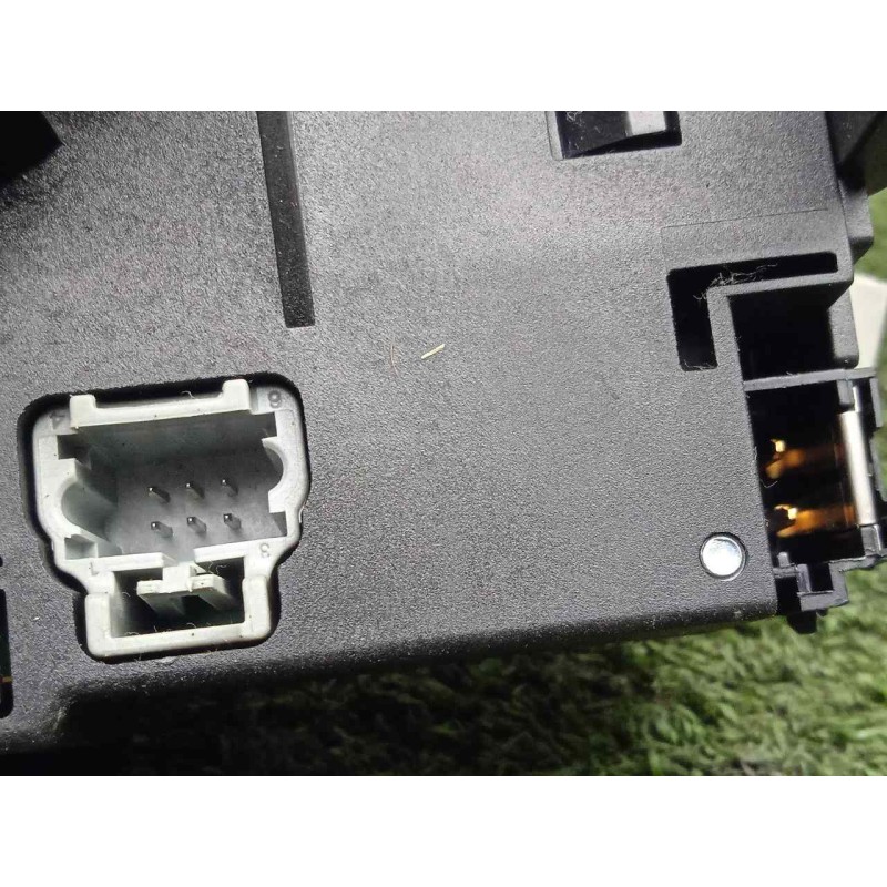 Recambio de mando luces para peugeot 207 1.4 referencia OEM IAM 96630730XT-3236493 4.CONECTORES 1.ANTINIEBLA