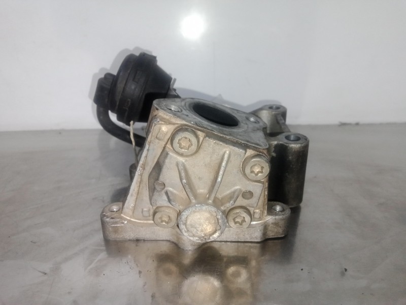 Recambio de valvula egr para kia sportage 1.7 crdi cat referencia OEM IAM 1B250012  
