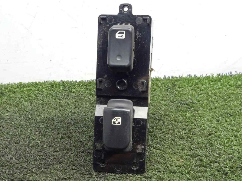 Recambio de mando elevalunas delantero derecho para kia carens (un) 2.0 crdi referencia OEM IAM 935751D0003W  