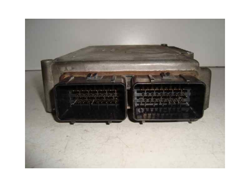 Recambio de centralita motor uce para chrysler voyager (rg) referencia OEM IAM P04748211AF-T04EH341632987-8211AF  