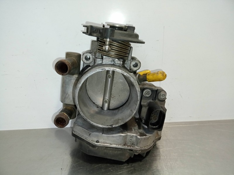 Recambio de caja mariposa para audi a4 berlina (b5) 1.8 20v referencia OEM IAM 058133063  