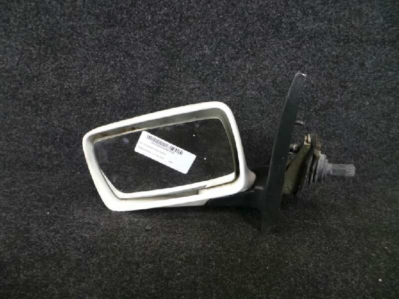 Recambio de retrovisor izquierdo para ford orion 1.8 16v cat referencia OEM IAM  BLANCO MANUAL