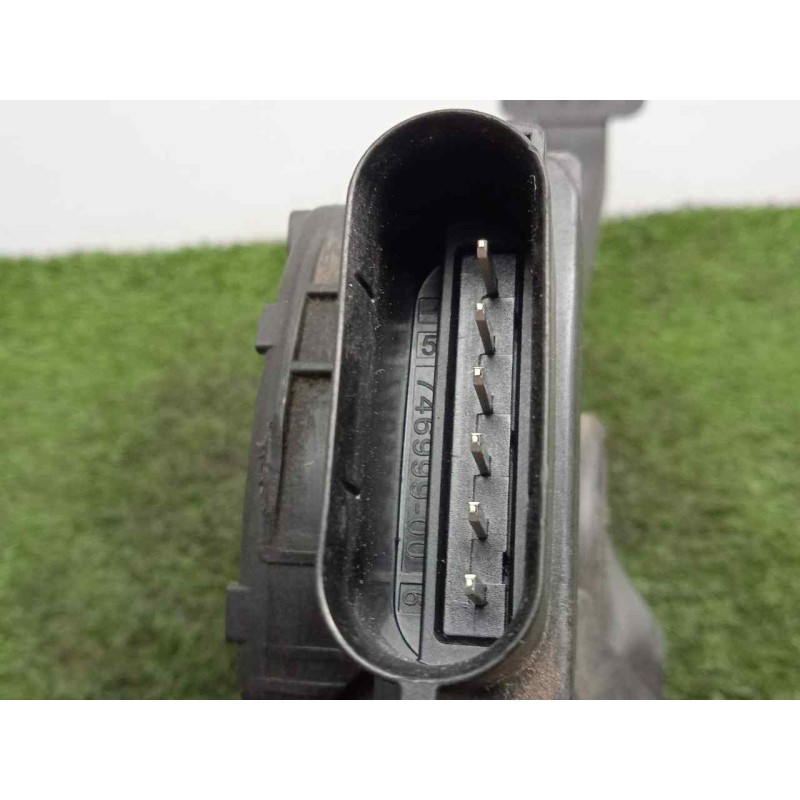 Recambio de potenciometro pedal para volvo xc60 2.0 diesel cat referencia OEM IAM 31329062-6PV01083416 6.PINES 
