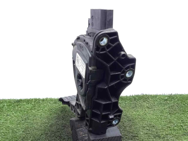 Recambio de potenciometro pedal para volvo xc60 2.0 diesel cat referencia OEM IAM 31329062-6PV01083416 6.PINES 