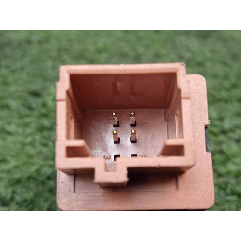 Recambio de mando esp para peugeot partner kombi 1.6 blue-hdi fap referencia OEM IAM 98024711XT 4.PINES 