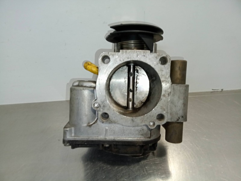 Recambio de caja mariposa para audi a4 berlina (b5) 1.8 20v referencia OEM IAM 058133063  