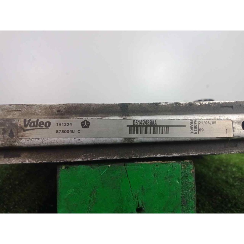 Recambio de intercooler para chrysler voyager (rg) 2.8 crd cat referencia OEM IAM 878004UC-05142489AA 410X325X30 ALUMINIO