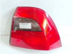 Recambio de piloto trasero derecho para opel vectra b berlina 2.0 dti referencia OEM IAM  VECTRA B. - 4.PUERTAS 99-02 - NEGRO