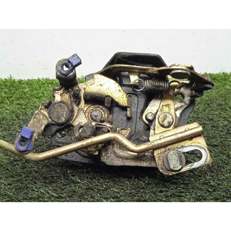 Recambio de cerradura puerta delantera izquierda para mitsubishi canter 01/99  3.9 diesel referencia OEM IAM SINREFERENCIA MECAN