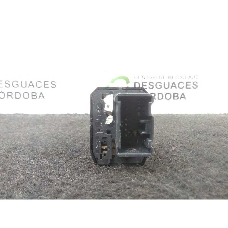 Recambio de mando retrovisor para opel agila b 1.2 cat (k12b / luy) referencia OEM IAM   