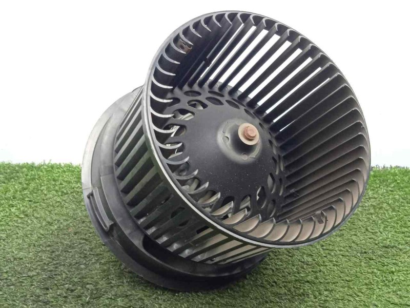 Recambio de motor calefaccion para peugeot 207 1.4 referencia OEM IAM G102993X SIN.CLIMA Ø DIAMETRO: 140MM