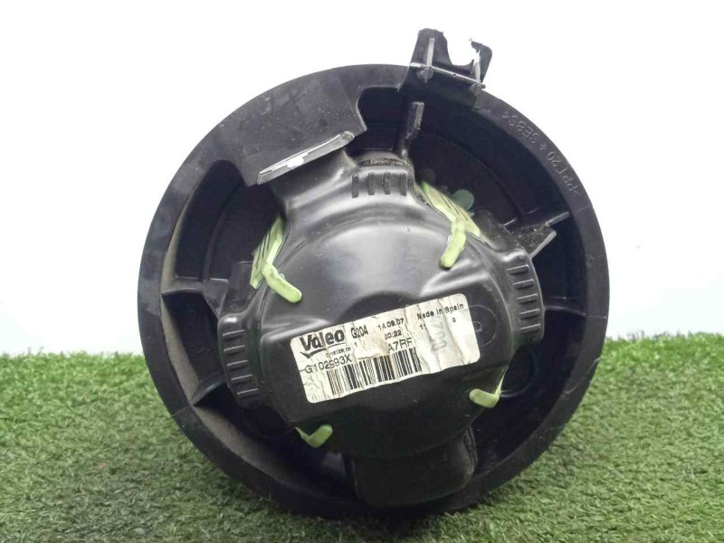 Recambio de motor calefaccion para peugeot 207 1.4 referencia OEM IAM G102993X SIN.CLIMA Ø DIAMETRO: 140MM