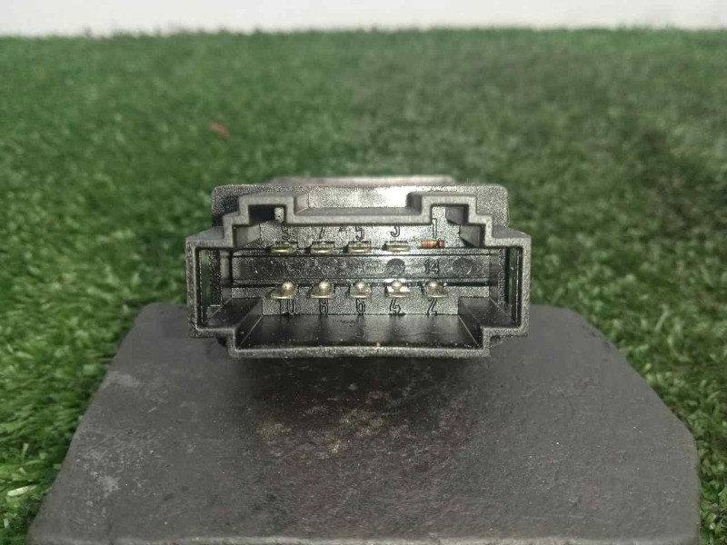 Recambio de warning para audi a8 (d2) 4.2 v8 40v referencia OEM IAM 4D0941509D 9.PINES 