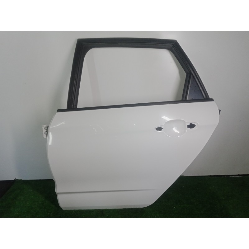 Recambio de puerta trasera izquierda para citroën c4 lim. 1.6 hdi fap referencia OEM IAM   BLANCO