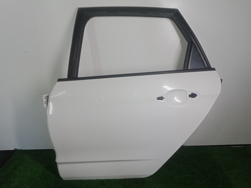 Recambio de puerta trasera izquierda para citroën c4 lim. 1.6 hdi fap referencia OEM IAM   BLANCO