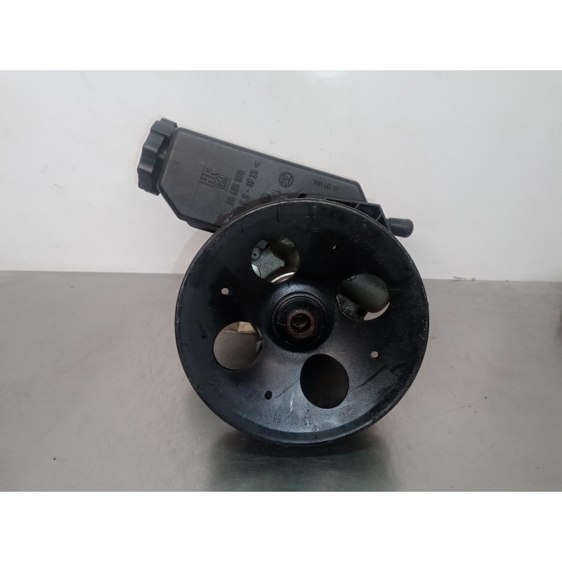 Recambio de bomba servodireccion para opel vectra b berlina 1.8 16v cat referencia OEM IAM 90501206-90495960-7691900  