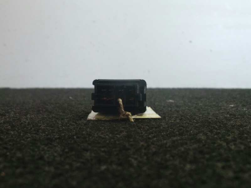 Recambio de mando elevalunas delantero derecho para peugeot 307 (s1) 2.0 hdi cat referencia OEM IAM   