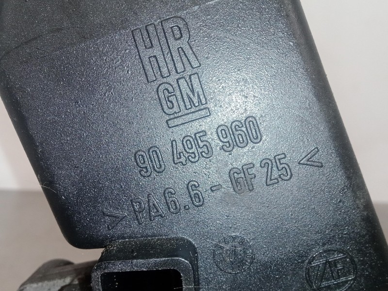 Recambio de bomba servodireccion para opel vectra b berlina 1.8 16v cat referencia OEM IAM 90501206-90495960-7691900  