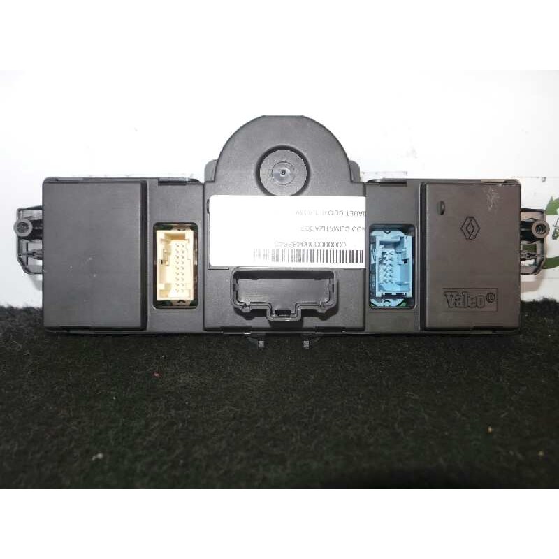 Recambio de mando climatizador para renault clio iii 1.4 16v referencia OEM IAM 8200296683-69340022  
