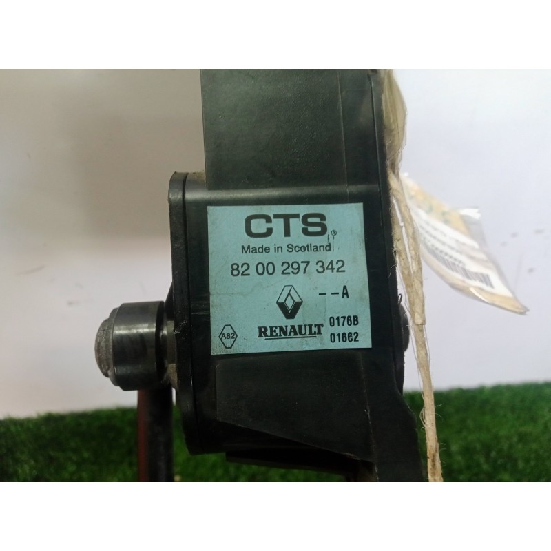 Recambio de pedal acelerador para renault clio iii 1.5 dci diesel referencia OEM IAM 8200297342  