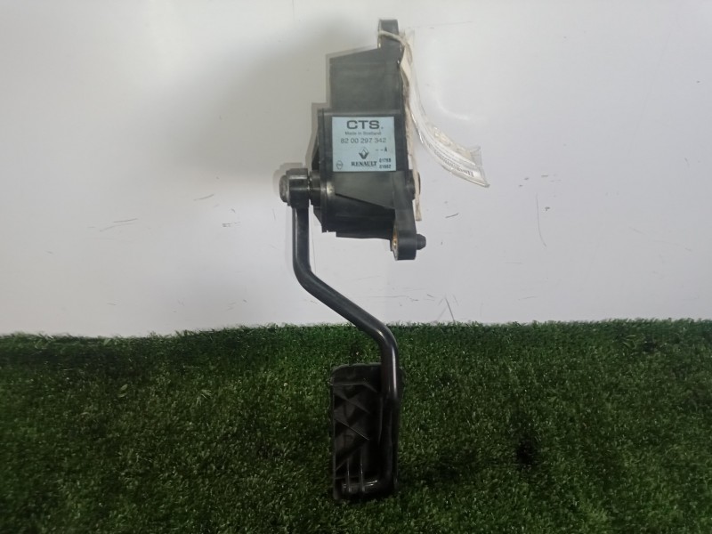 Recambio de pedal acelerador para renault clio iii 1.5 dci diesel referencia OEM IAM 8200297342  